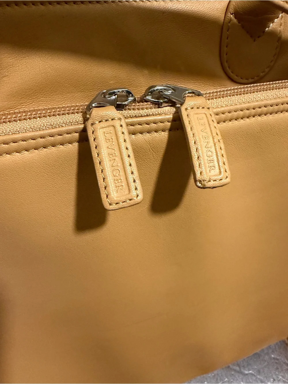 Levenger Leather Tan Briefcase/Laptop Case with Portfolio and zippered organizer